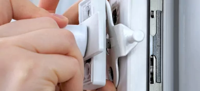 Window Lock Assembly in Lakeside, FL