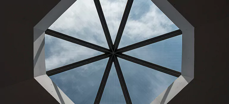 Octagon Window Designs For Homes in Lakeside, FL